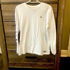 Jordan long sleeve men’s medium